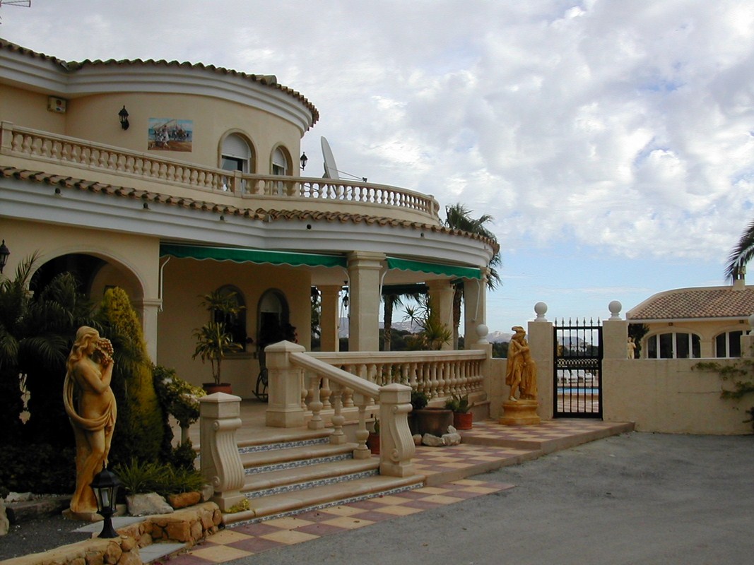Villa te koop in Alfaz Del Pi